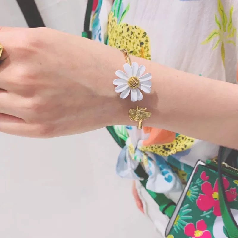 Korean Daisy Jewelry Set